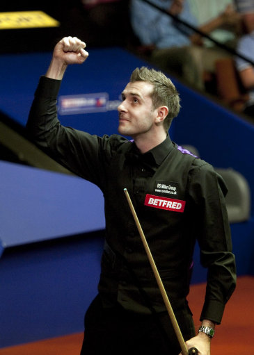 赛构成威胁 赛构成威胁