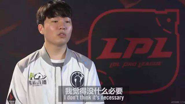 篮球赛中 篮球赛中