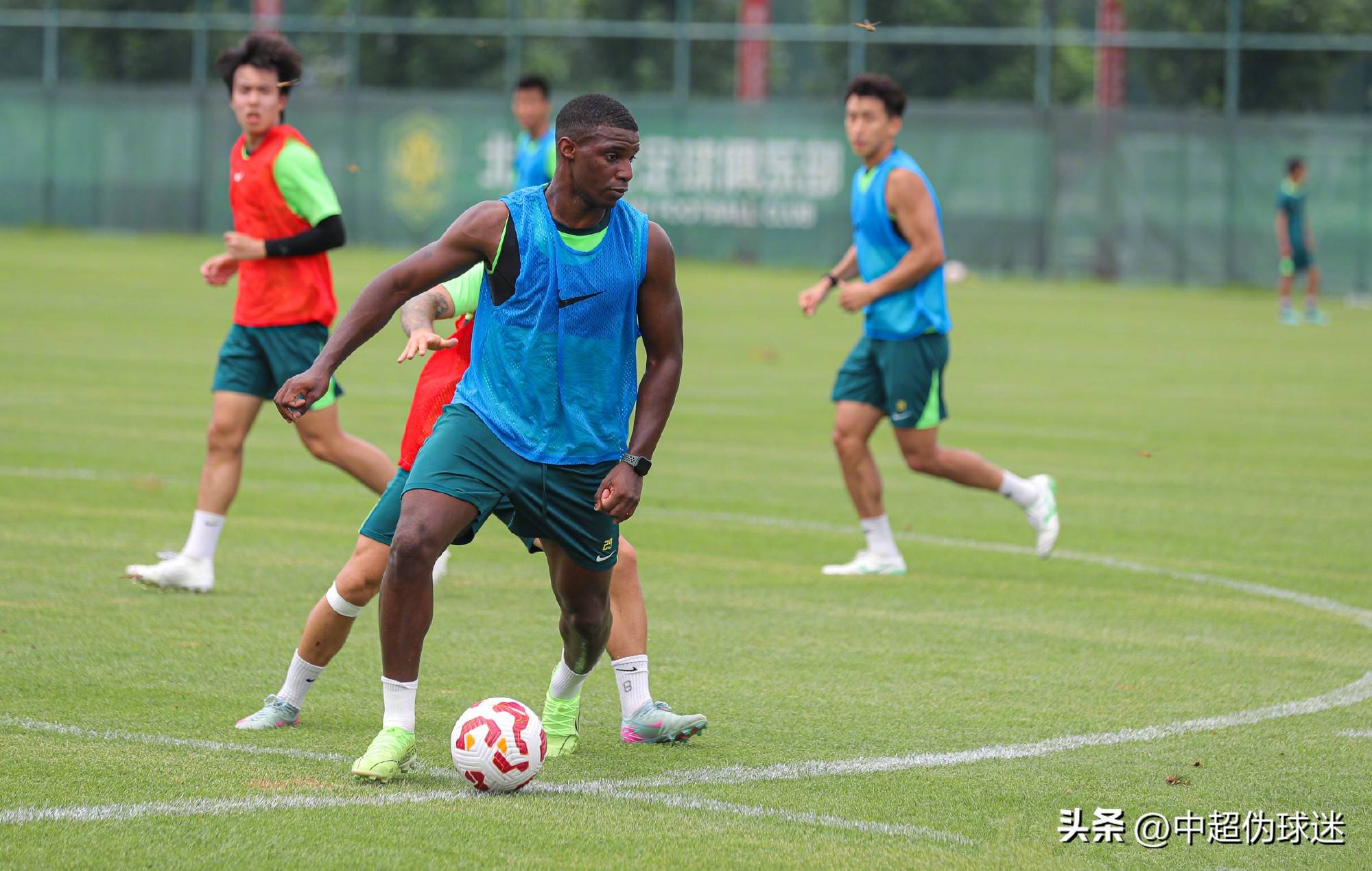 这一表现不 这一表现不