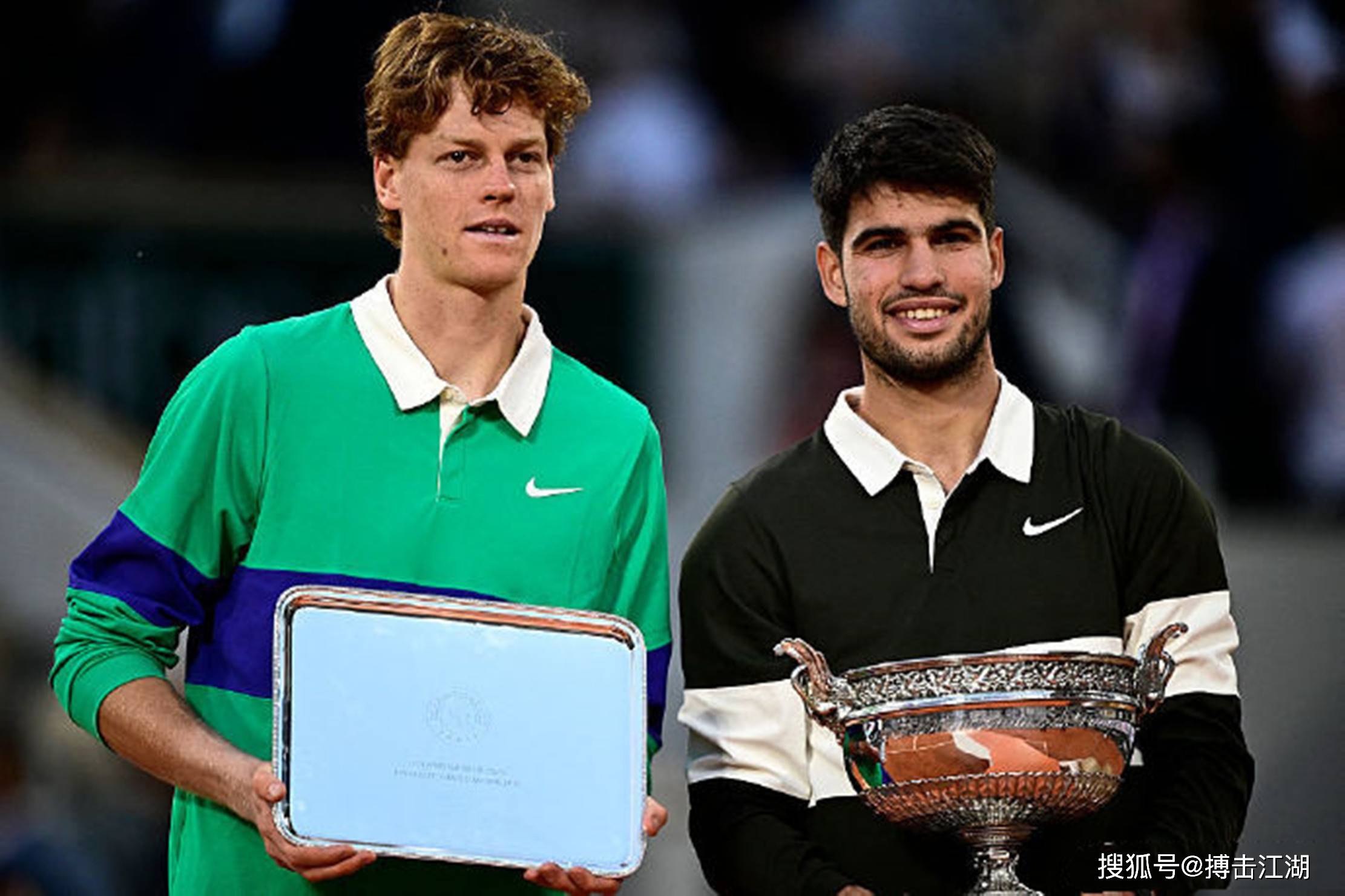 这些球员往 这些球员往