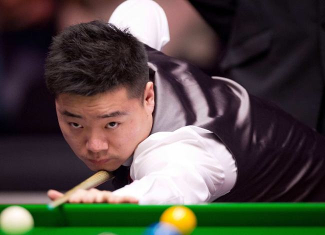 稍逊一筹 稍逊一筹